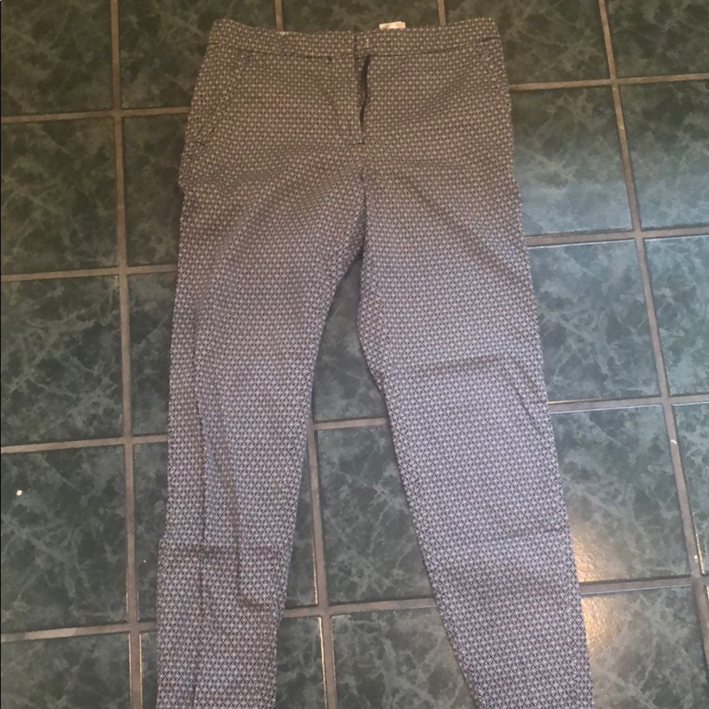 Dress pants with print